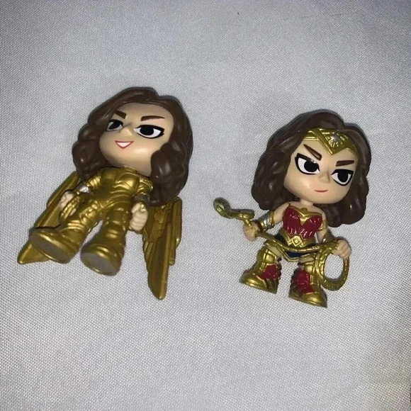 Funko Mystery Minis Collectible Figures WW84 Set Of 4 Figurines. 2.5 Inch. - Picture 7 of 7